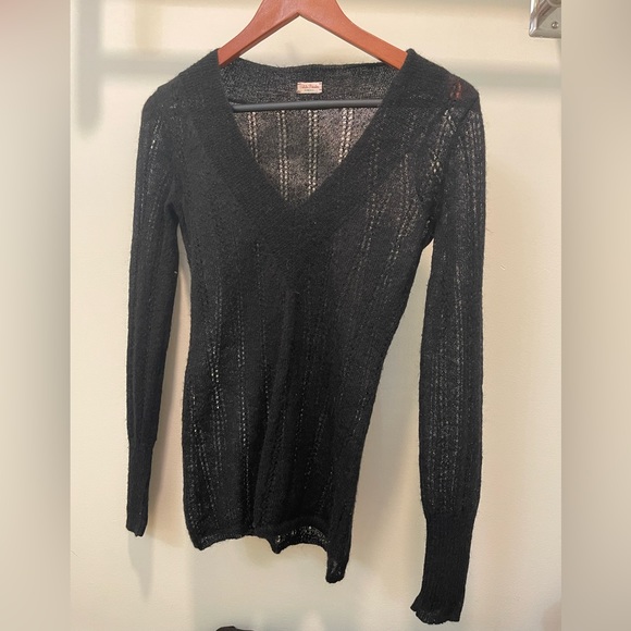 Talula Babylon Knit black sheer sweater - Picture 5 of 6